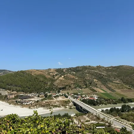 Llanaj Willa *